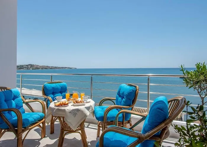 Amazing Seafront Suite