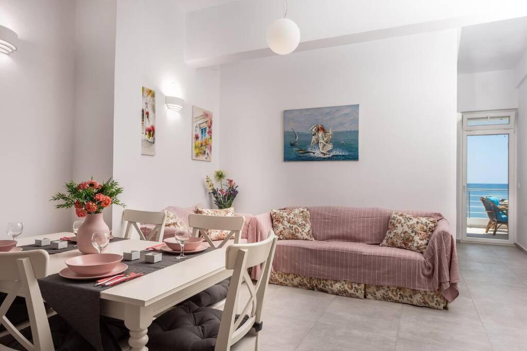 Amazing Seafront Apartment Ierapetra (Crete)